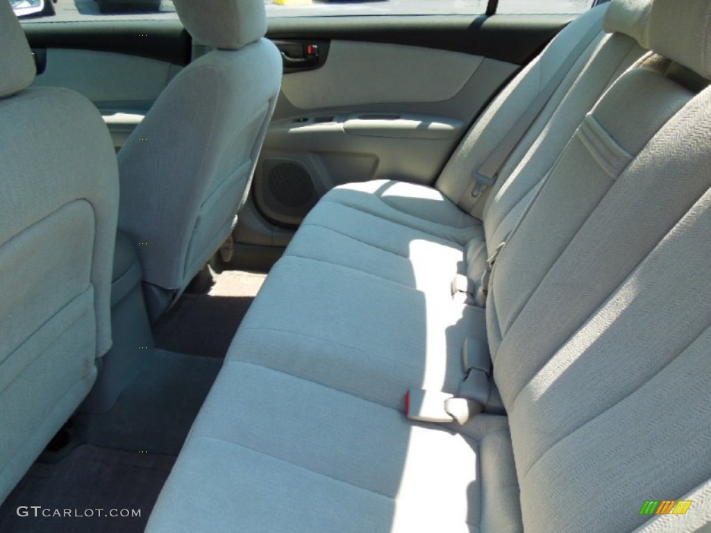 2006 Optima LX - White / Gray photo #15