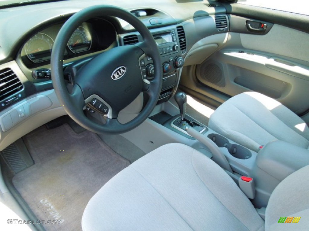 2006 Optima LX - White / Gray photo #25