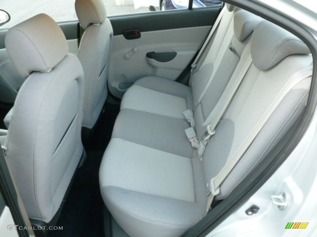 2008 Accent GLS Sedan - Platinum Silver / Gray photo #14