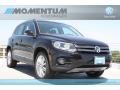 Deep Black Metallic - Tiguan SE Photo No. 1