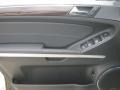 Black - GL 450 4Matic Photo No. 6