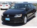 Black - Jetta SE Sedan Photo No. 3