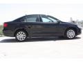 Black - Jetta SE Sedan Photo No. 7