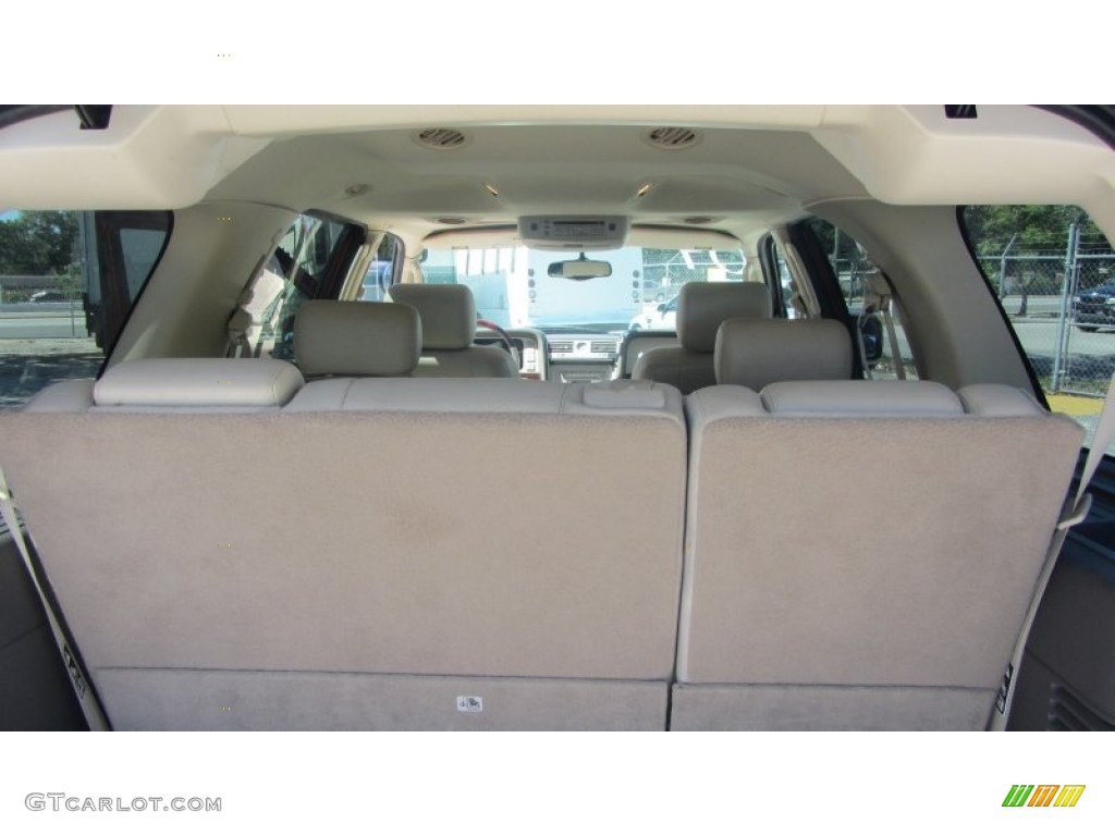 2004 Navigator Luxury 4x4 - Merlot Red Metallic / Dove Grey photo #16