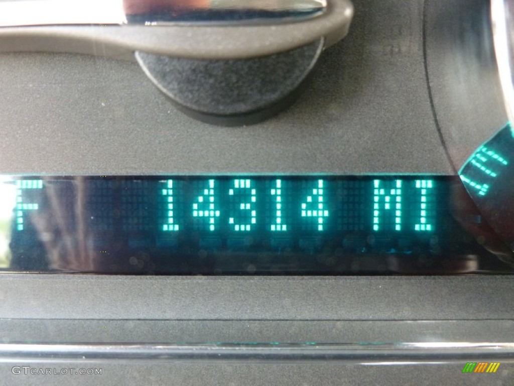 2010 HHR LT - Cyber Gray Metallic / Gray photo #27