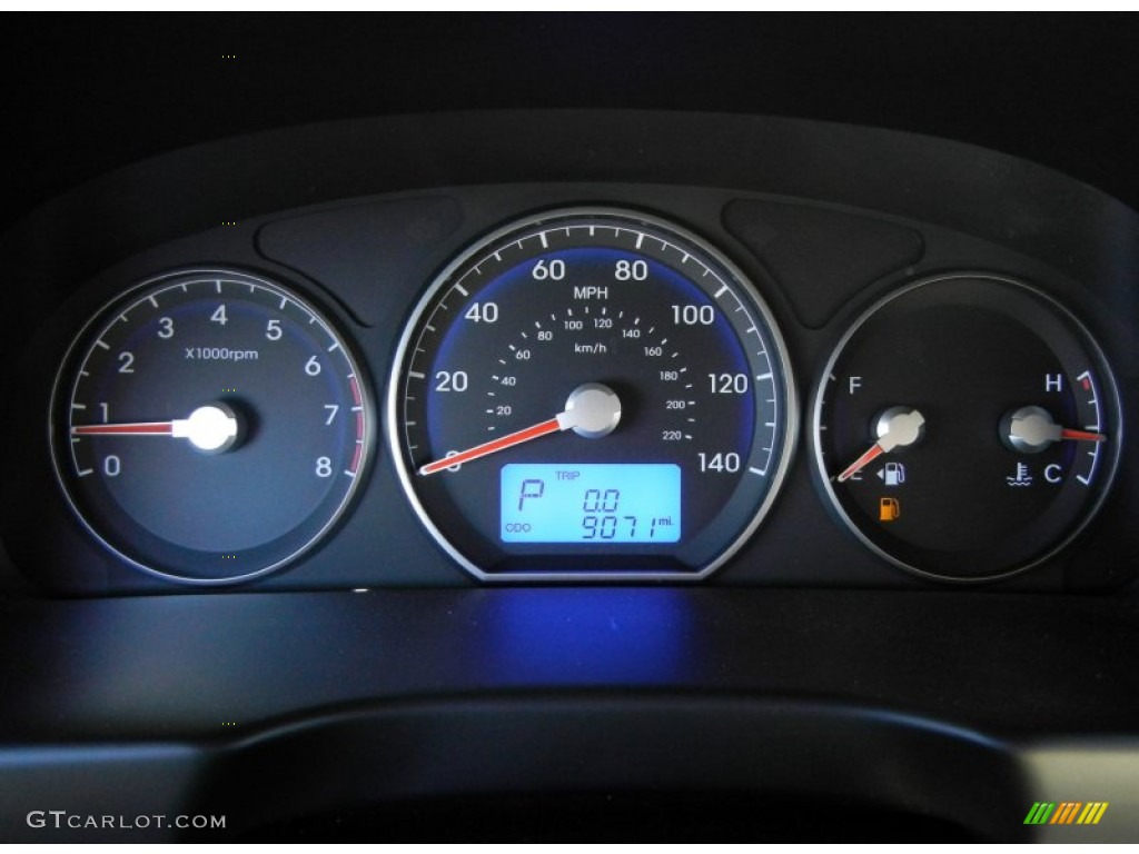 2010 Hyundai Santa Fe Limited Gauges Photos