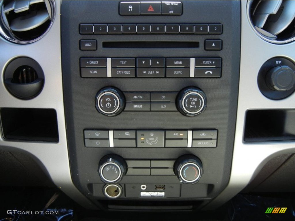 2010 F150 XLT SuperCrew - Sterling Grey Metallic / Medium Stone photo #22