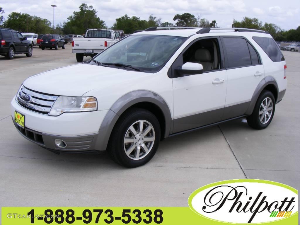 2008 Taurus X SEL - Oxford White / Medium Light Stone photo #1
