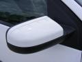 Oxford White - Taurus X SEL Photo No. 15
