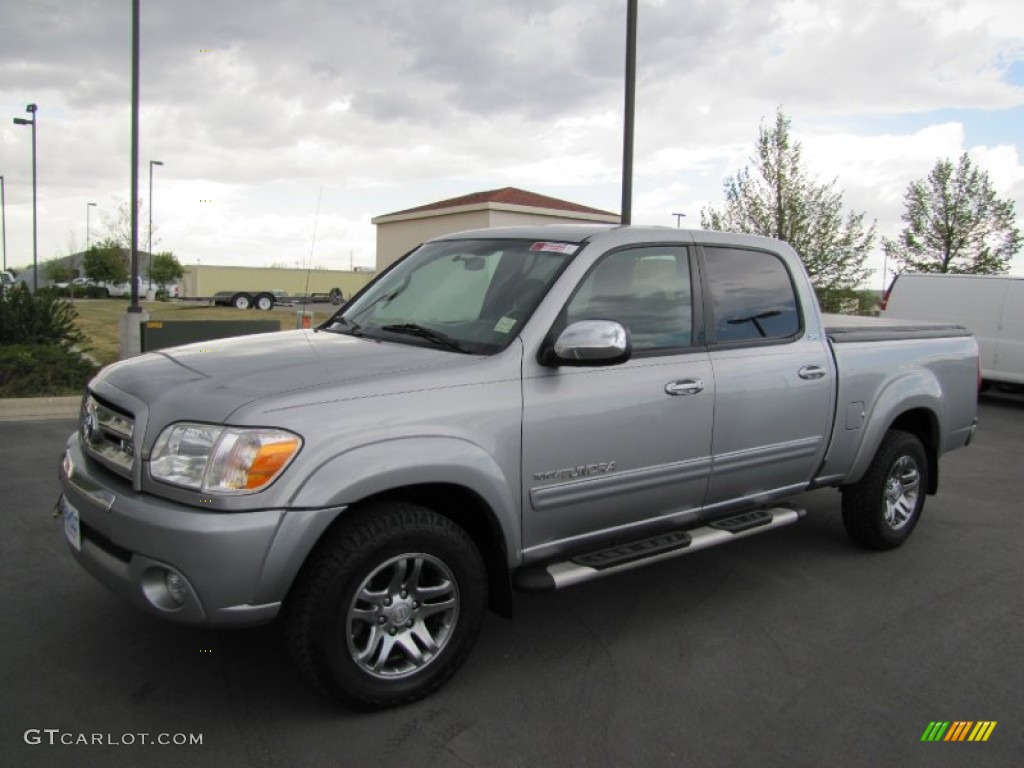 2005 Tundra SR5 Double Cab 4x4 - Silver Sky Metallic / Light Charcoal photo #3