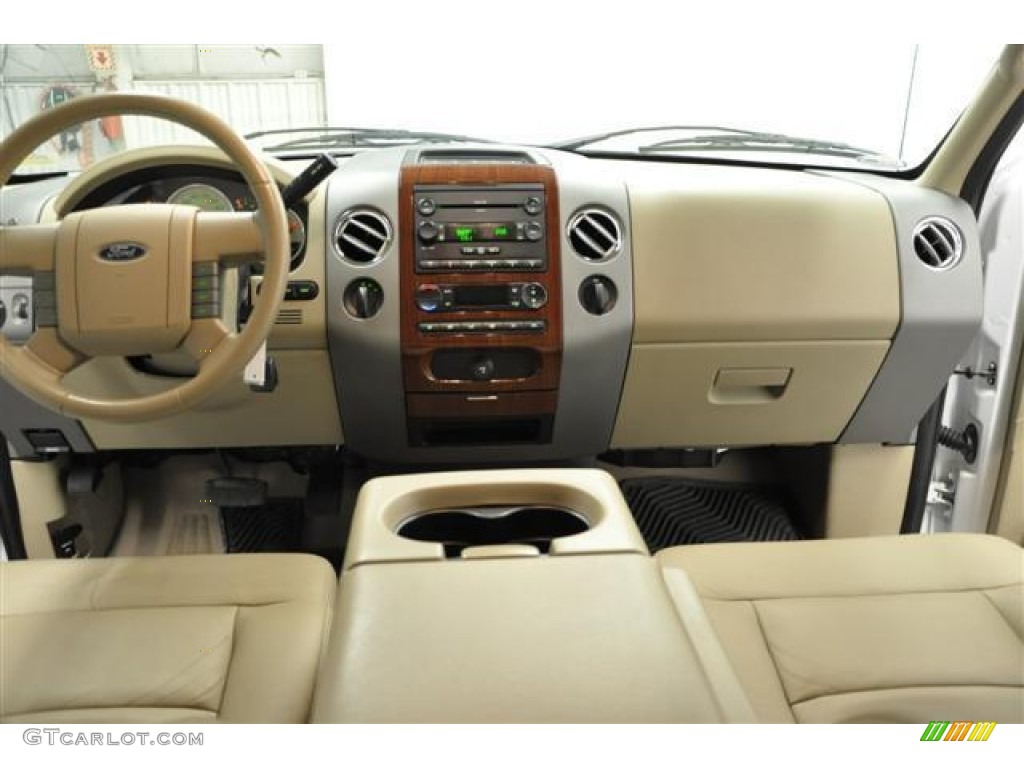 2007 F150 Lariat SuperCrew 4x4 - Oxford White / Tan photo #12