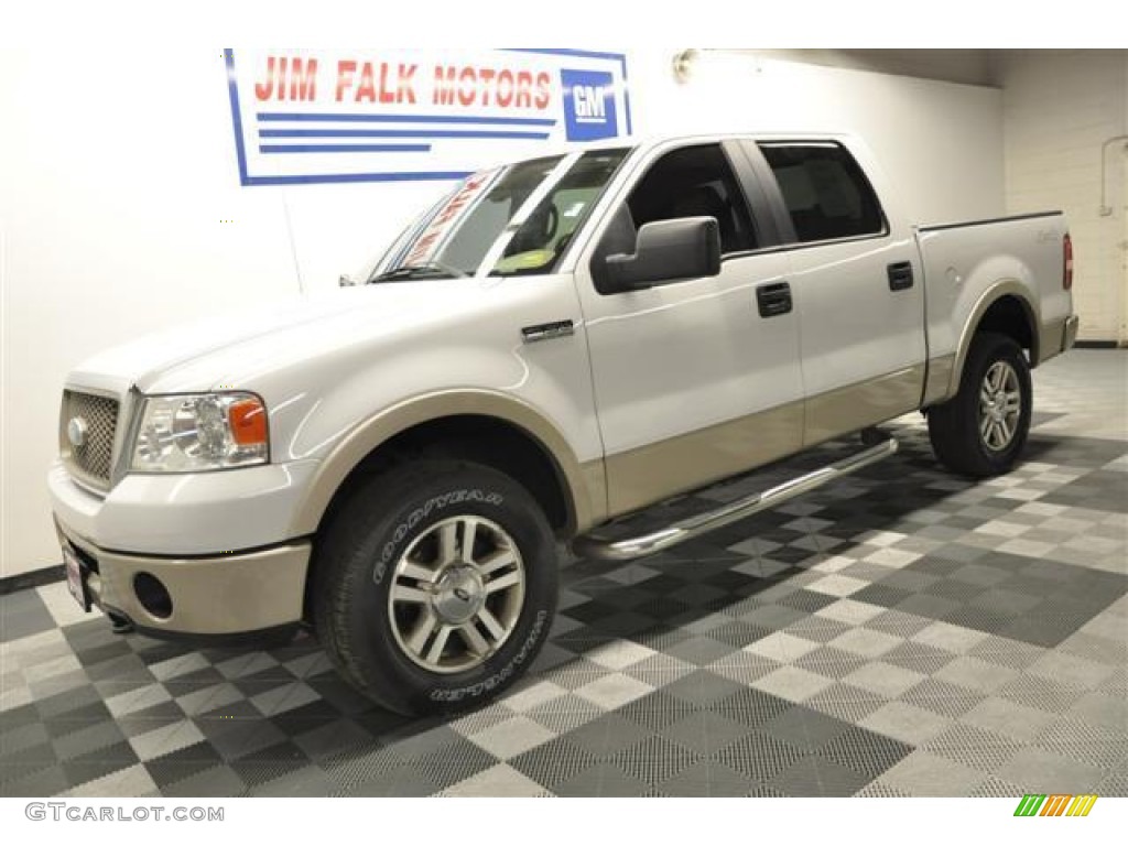 2007 F150 Lariat SuperCrew 4x4 - Oxford White / Tan photo #20