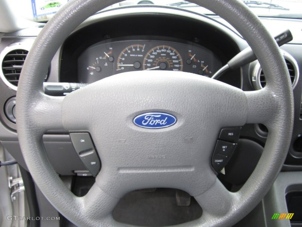 2003 Expedition XLT 4x4 - Silver Birch Metallic / Flint Grey photo #16