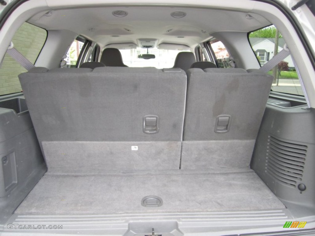 2003 Expedition XLT 4x4 - Silver Birch Metallic / Flint Grey photo #19