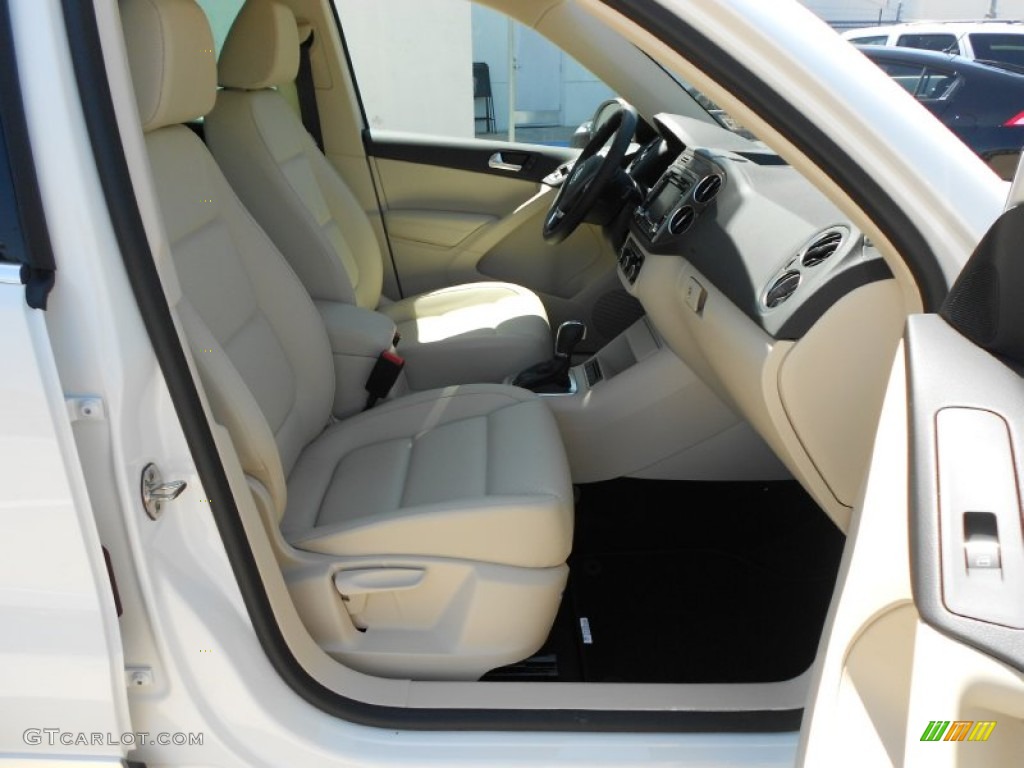 2012 Tiguan SE - Candy White / Beige photo #13