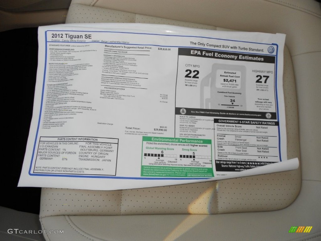 2012 Tiguan SE - Candy White / Beige photo #22