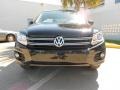 Deep Black Metallic - Tiguan SE Photo No. 2