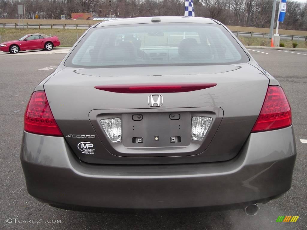 2006 Accord EX-L Sedan - Carbon Bronze Pearl / Black photo #4