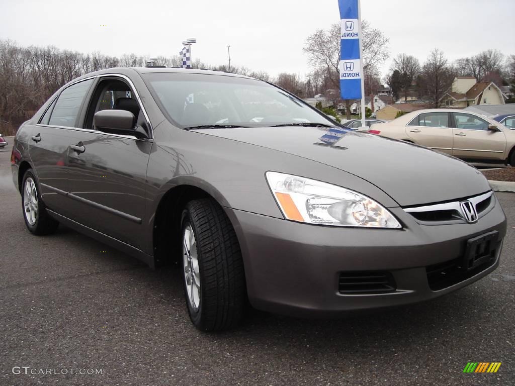 2006 Accord EX-L Sedan - Carbon Bronze Pearl / Black photo #7