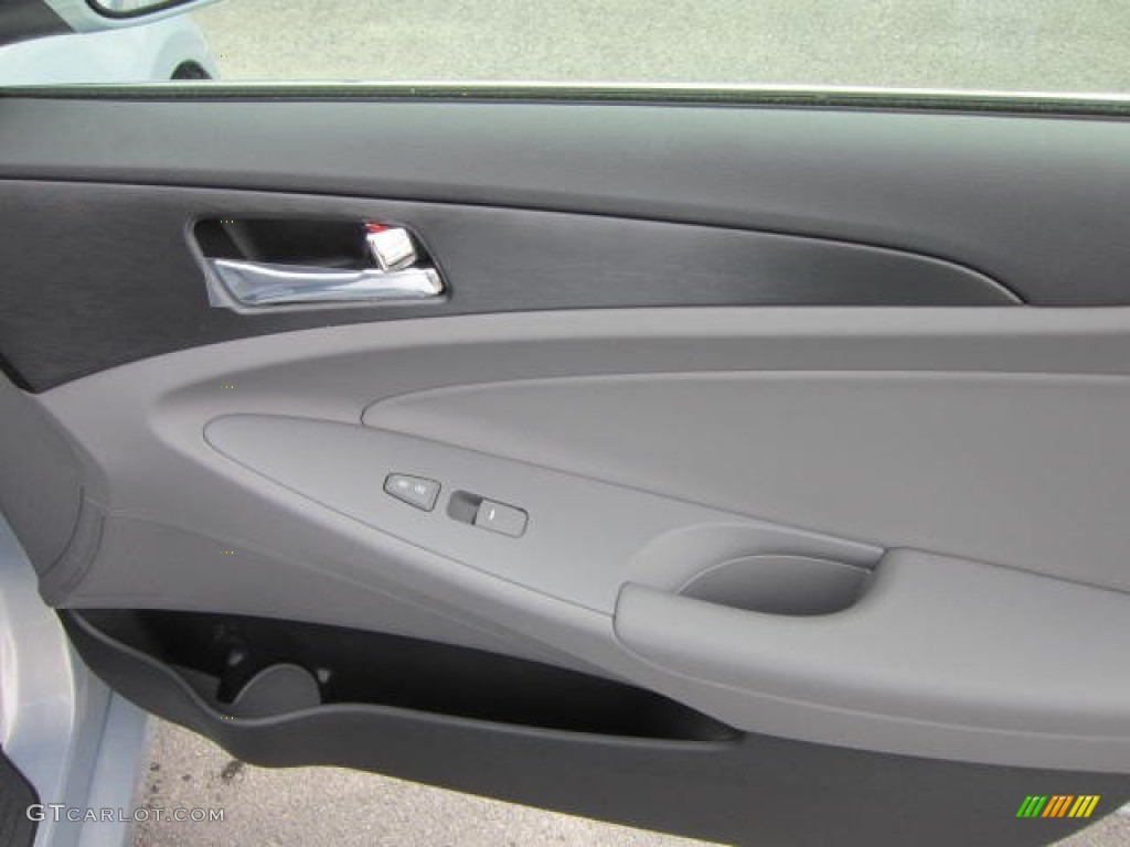 2013 Hyundai Sonata GLS Gray Door Panel Photo #64329517