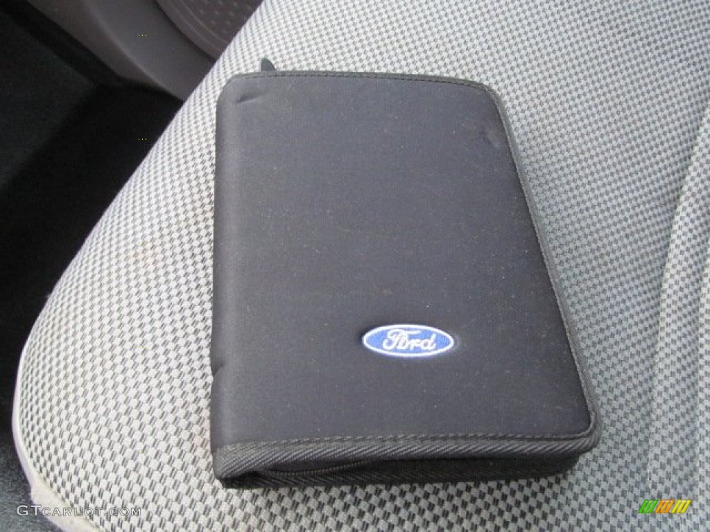2003 Ford F350 Super Duty XLT Regular Cab 4x4 Books/Manuals Photo #64331372