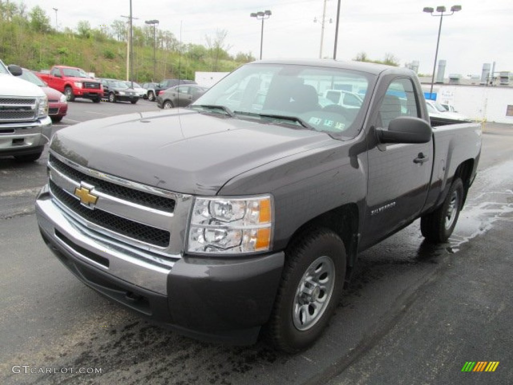 2010 Silverado 1500 Regular Cab 4x4 - Taupe Gray Metallic / Dark Titanium photo #5