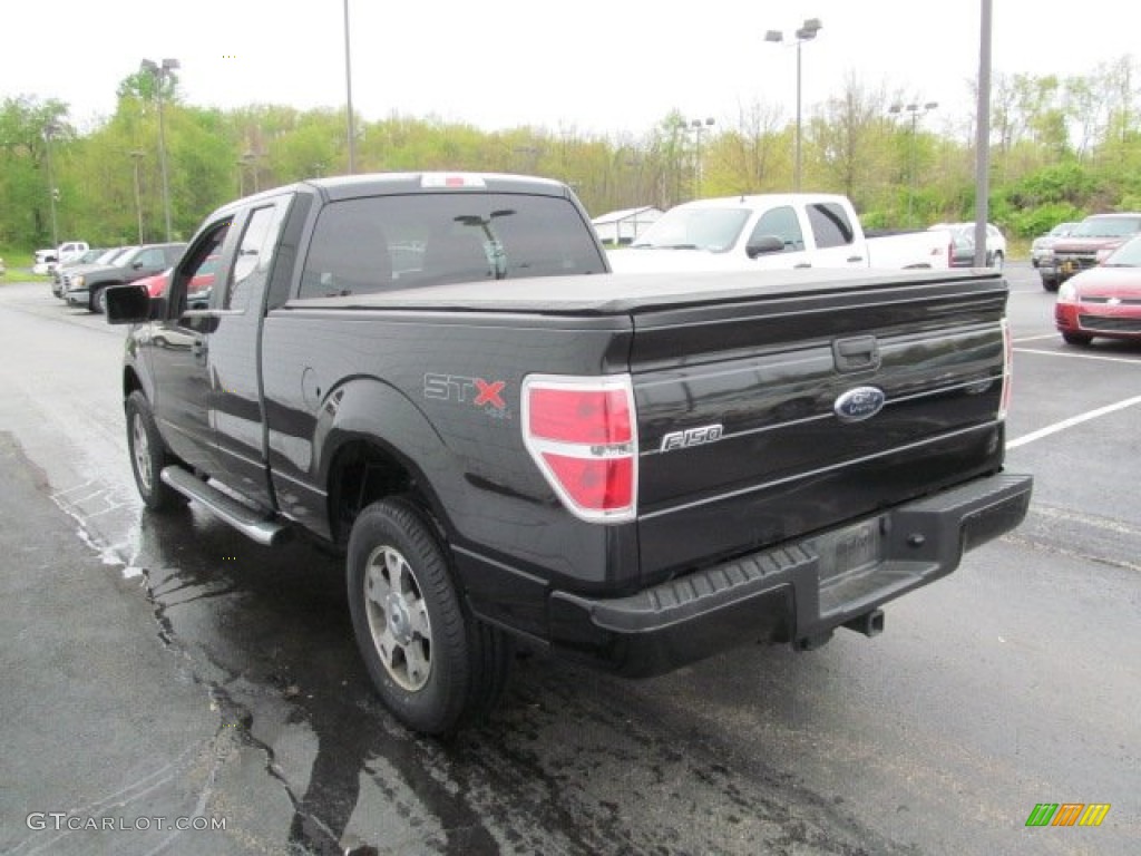 2010 F150 STX SuperCab 4x4 - Tuxedo Black / Medium Stone photo #6