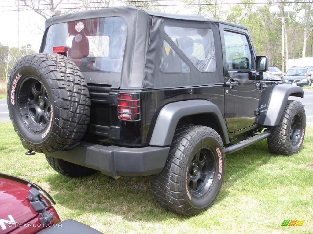 2011 Wrangler Sport 4x4 - Black / Black photo #4