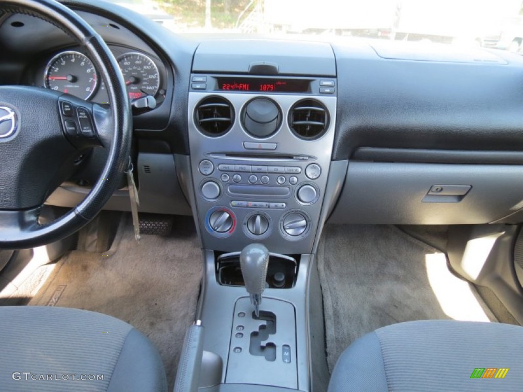 2003 MAZDA6 i Sedan - Satin Silver Metallic / Gray photo #11