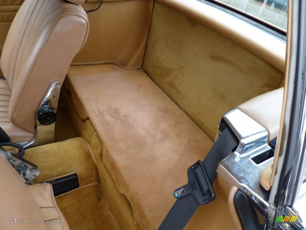 Parchment Interior 1985 Mercedes-Benz SL Class 380 SL Roadster Photo #64336407