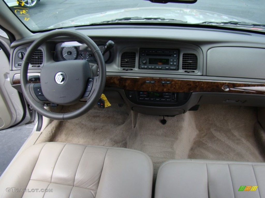 2011 Mercury Grand Marquis LS Ultimate Edition Dashboard Photos