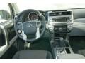 Black - 4Runner SR5 4x4 Photo No. 10