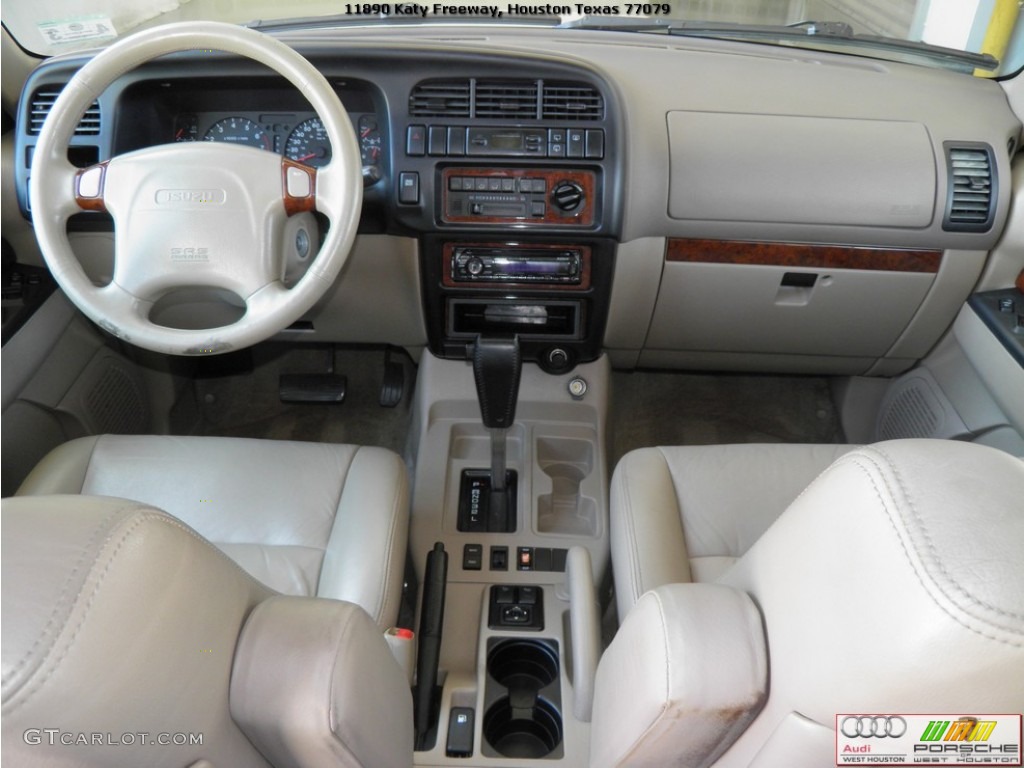 2002 Trooper Limited - Satin Gold / Beige photo #14