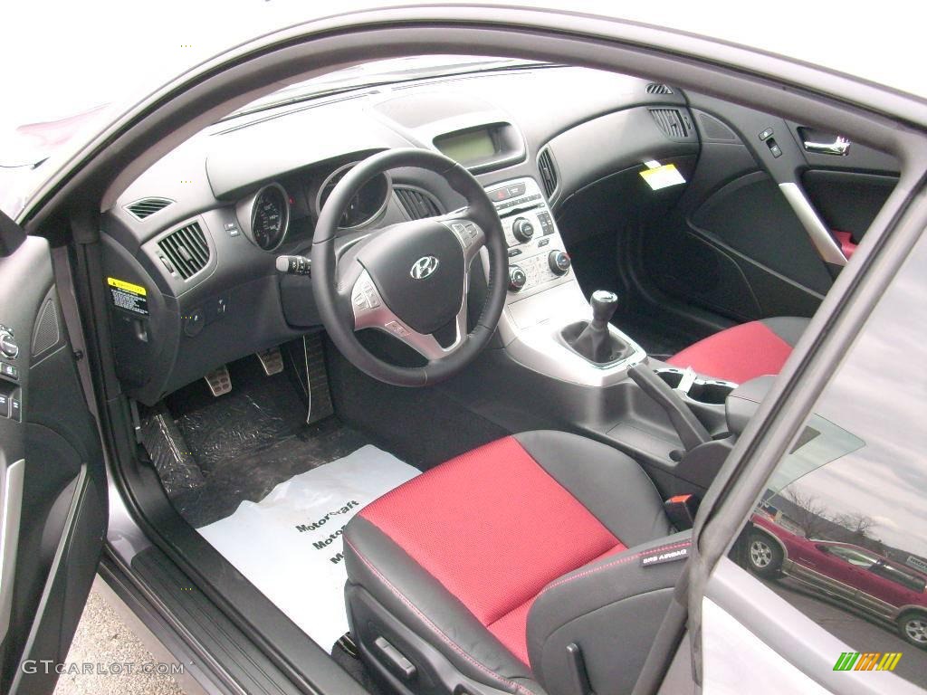 2010 Genesis Coupe 2.0T Track - Nordschleife Gray / Black/Red photo #3