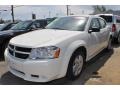 Stone White - Avenger SXT Photo No. 1