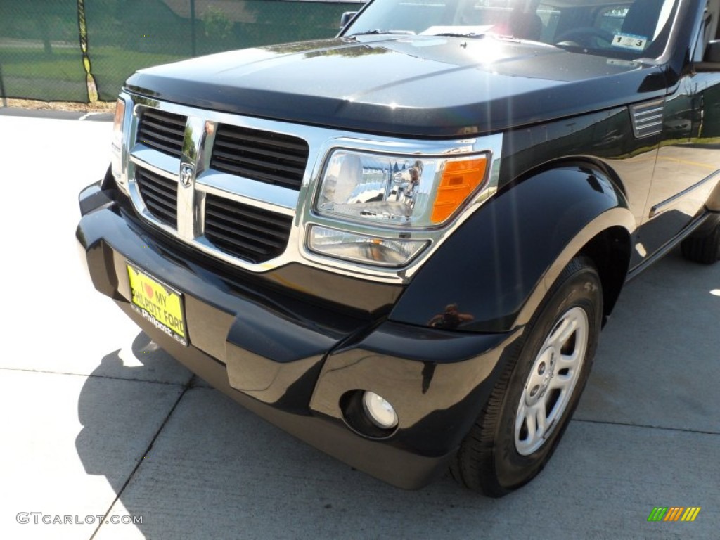 2011 Nitro Heat - Brilliant Black Crystal Pearl / Dark Slate Gray photo #11