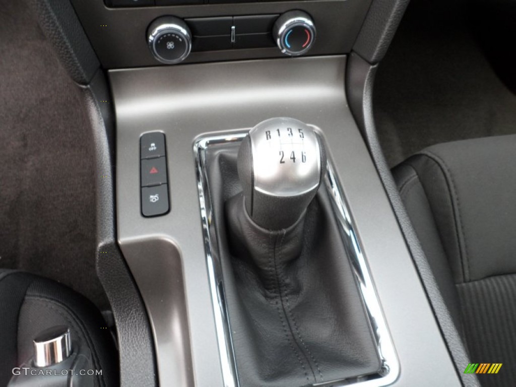 2013 Ford Mustang GT Coupe 6 Speed Manual Transmission Photo #64349590