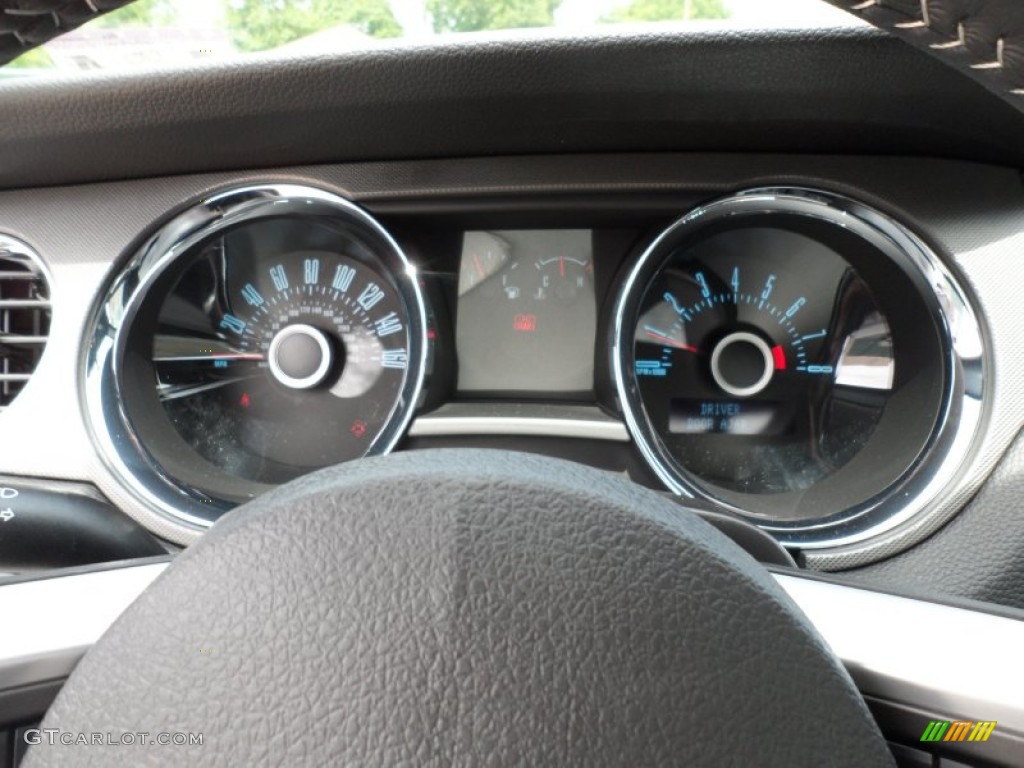 2013 Ford Mustang GT Coupe Gauges Photo #64349596