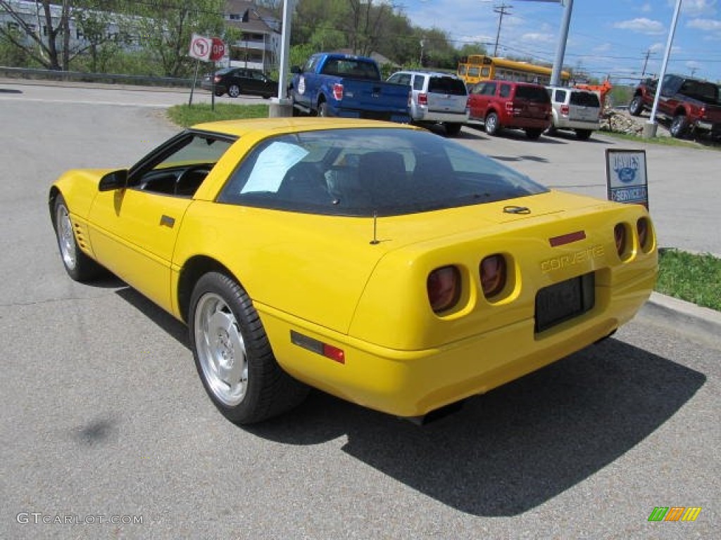 1993 Corvette Coupe - Competition Yellow / Black photo #6