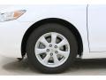Super White - Camry LE Photo No. 17