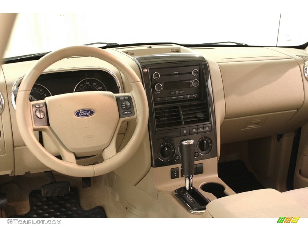 2008 Explorer XLT 4x4 - White Suede / Camel photo #11