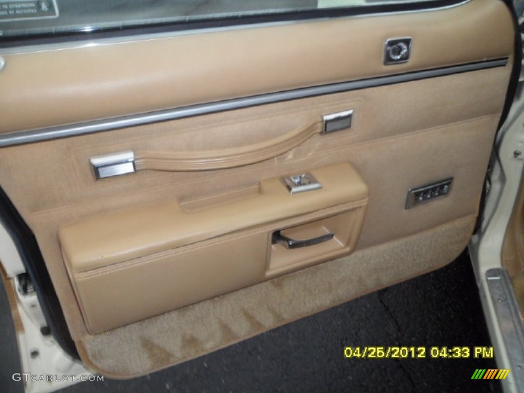 1985 Caprice Estate Wagon - Cream Metallic / Beige photo #7