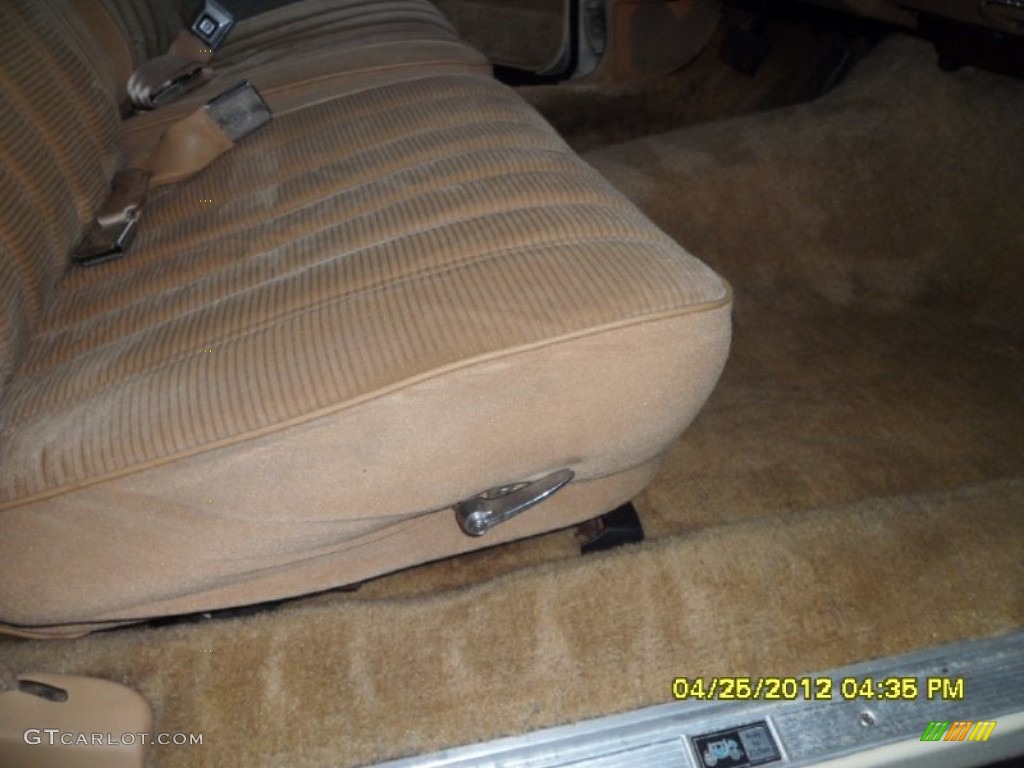 1985 Caprice Estate Wagon - Cream Metallic / Beige photo #22