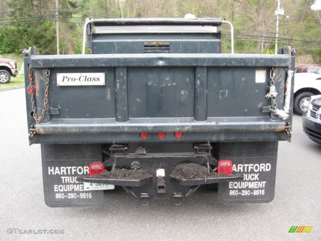 2005 F350 Super Duty XL Regular Cab Dump Truck - Dark Green Satin Metallic / Medium Flint photo #6