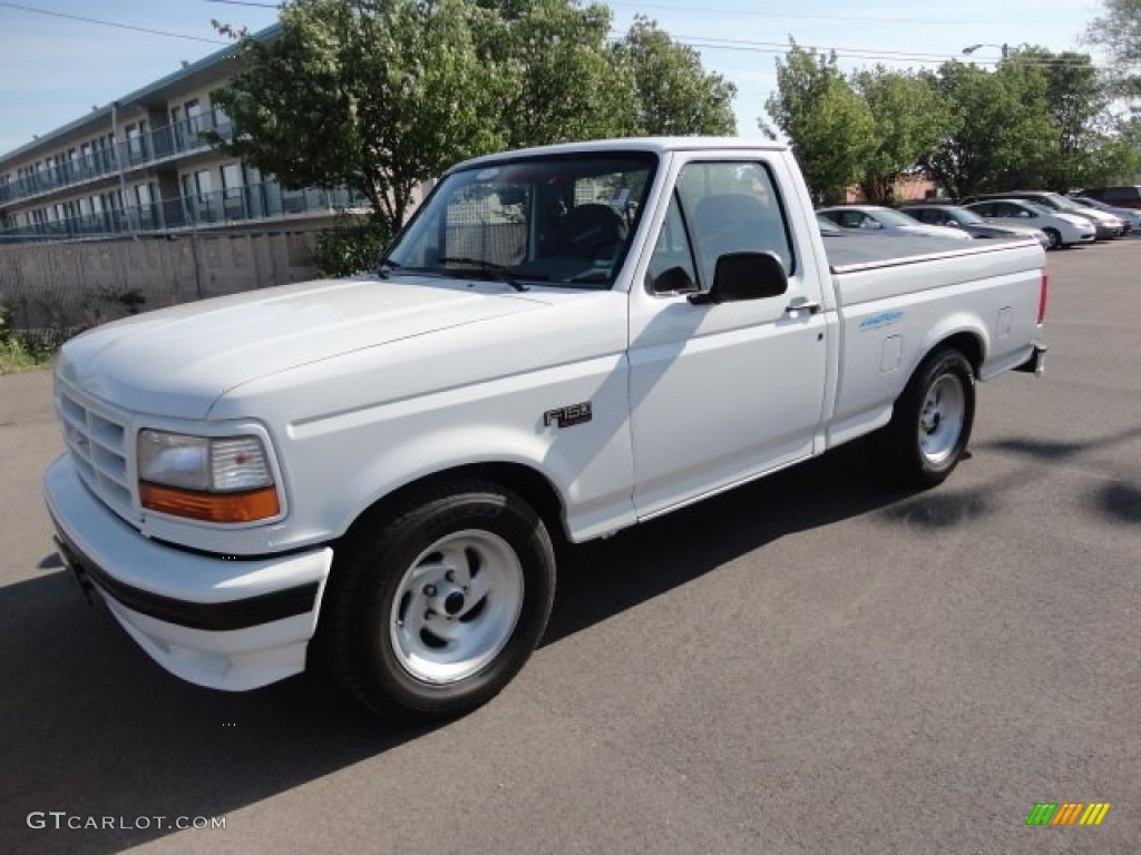 1995 F150 SVT Lightning - Oxford White / SVT Gray photo #19