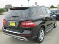 Black - ML 350 4Matic Photo No. 4