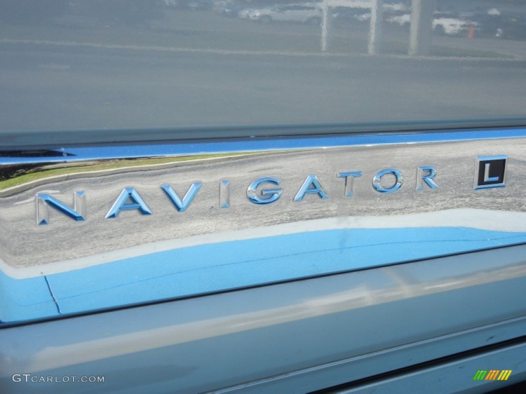 2008 Navigator L Elite - Light French Silk Metallic / Camel/Sand Piping photo #9