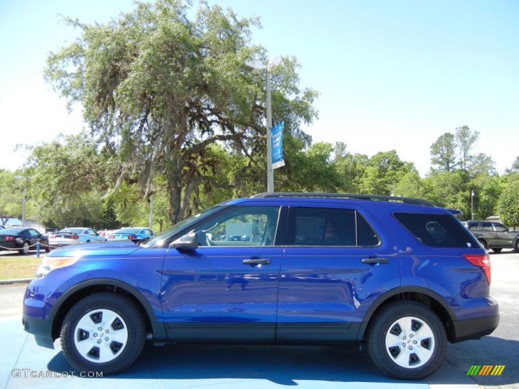 2013 Explorer FWD - Deep Impact Blue Metallic / Medium Light Stone photo #2