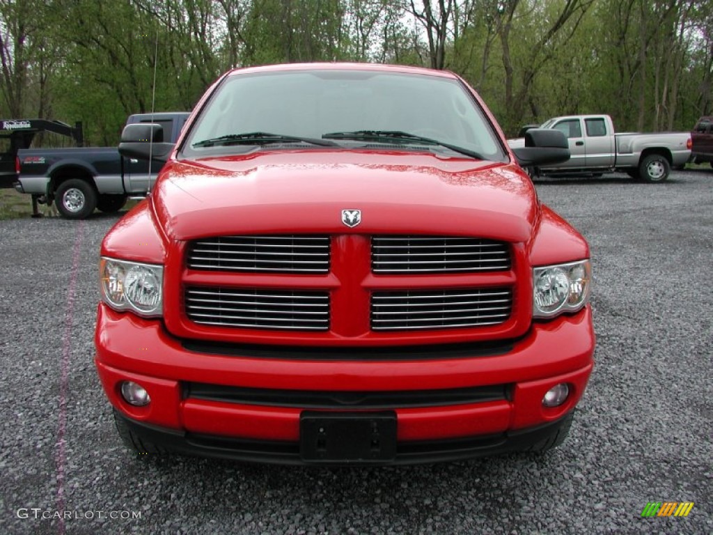 2004 Ram 1500 SLT Quad Cab 4x4 - Flame Red / Dark Slate Gray photo #16