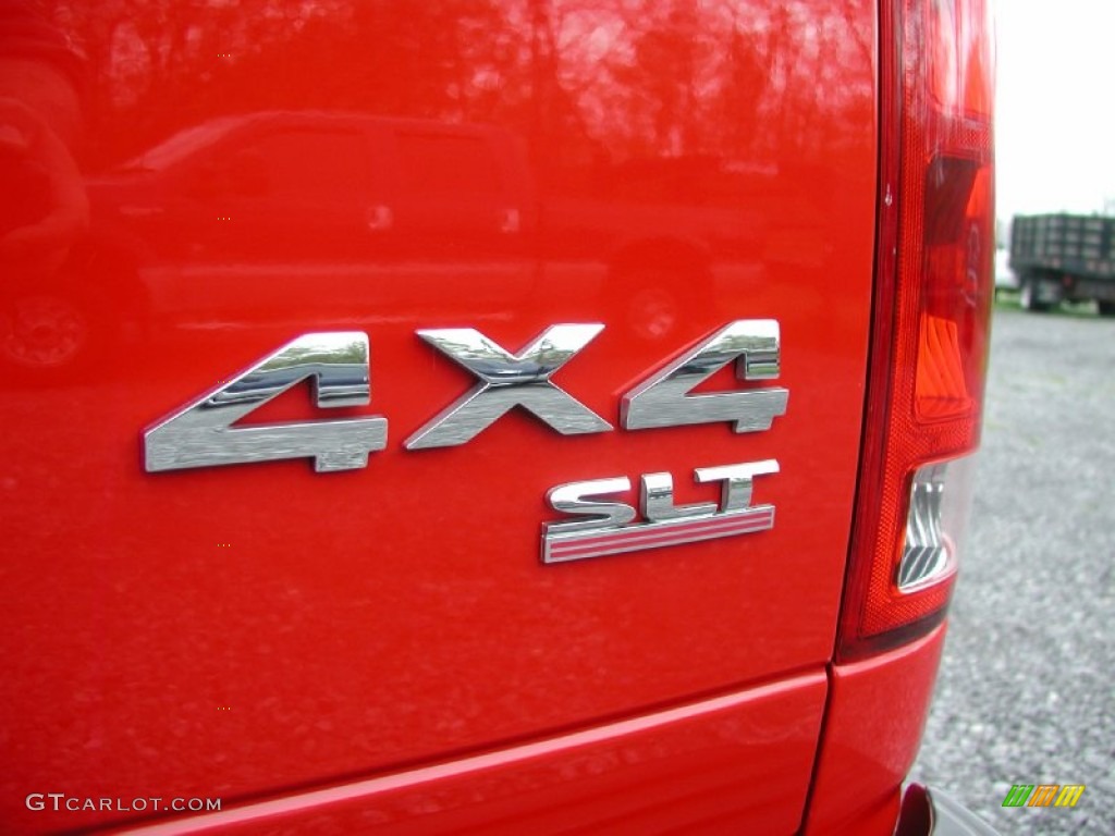 2004 Ram 1500 SLT Quad Cab 4x4 - Flame Red / Dark Slate Gray photo #23